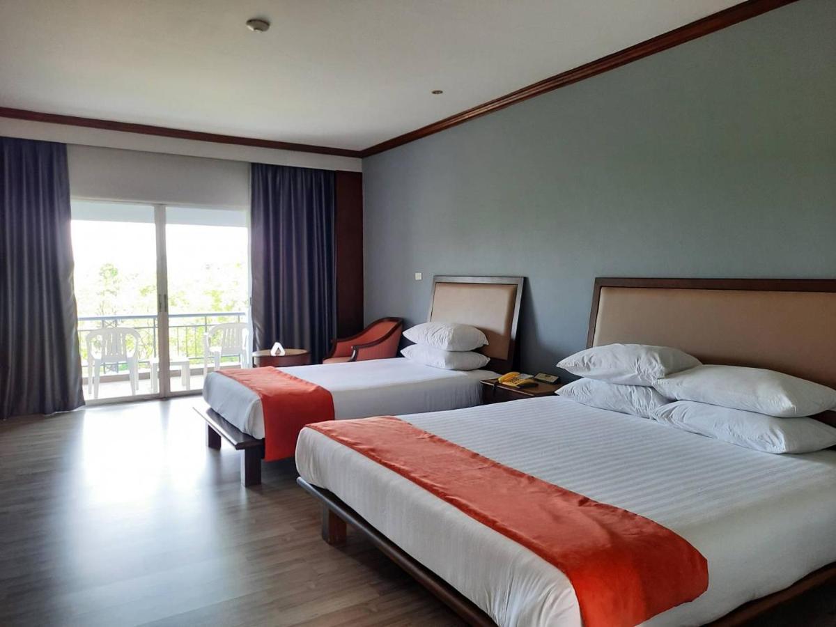 Sir James Resort Phayayen Ngoại thất bức ảnh