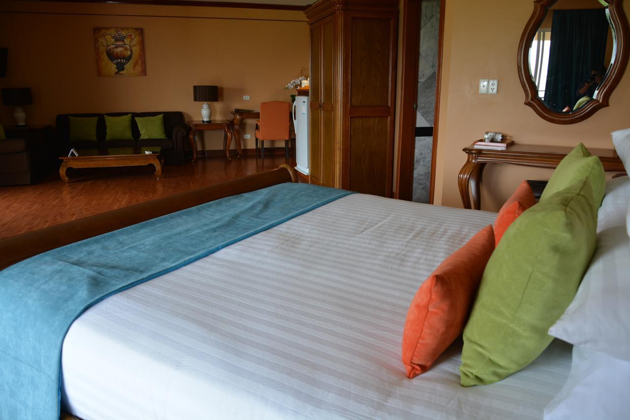 Sir James Resort Phayayen Ngoại thất bức ảnh
